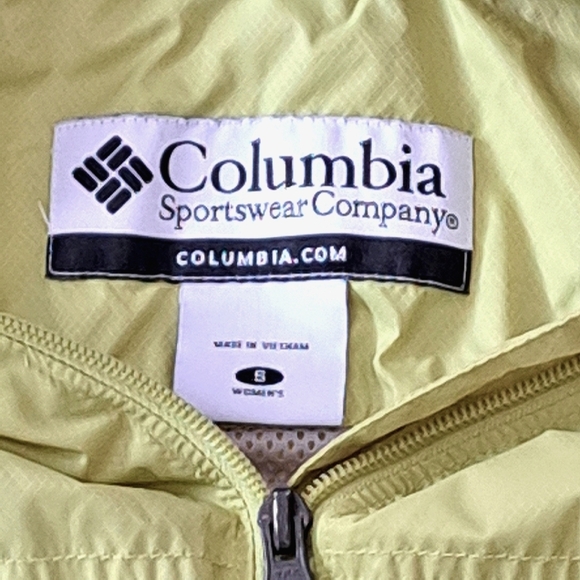 Columbia Packable Jacket Women's Small Green Soft Shell Lightweight Windbreaker - Picture 11 of 16